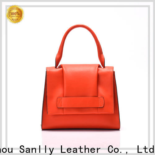 High-quality custom handbags manufacturers for shopping